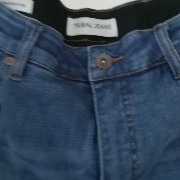 Audrey Mid-Rise Micro Flare jeans by Tribal Jeans - Picture 3 of 4